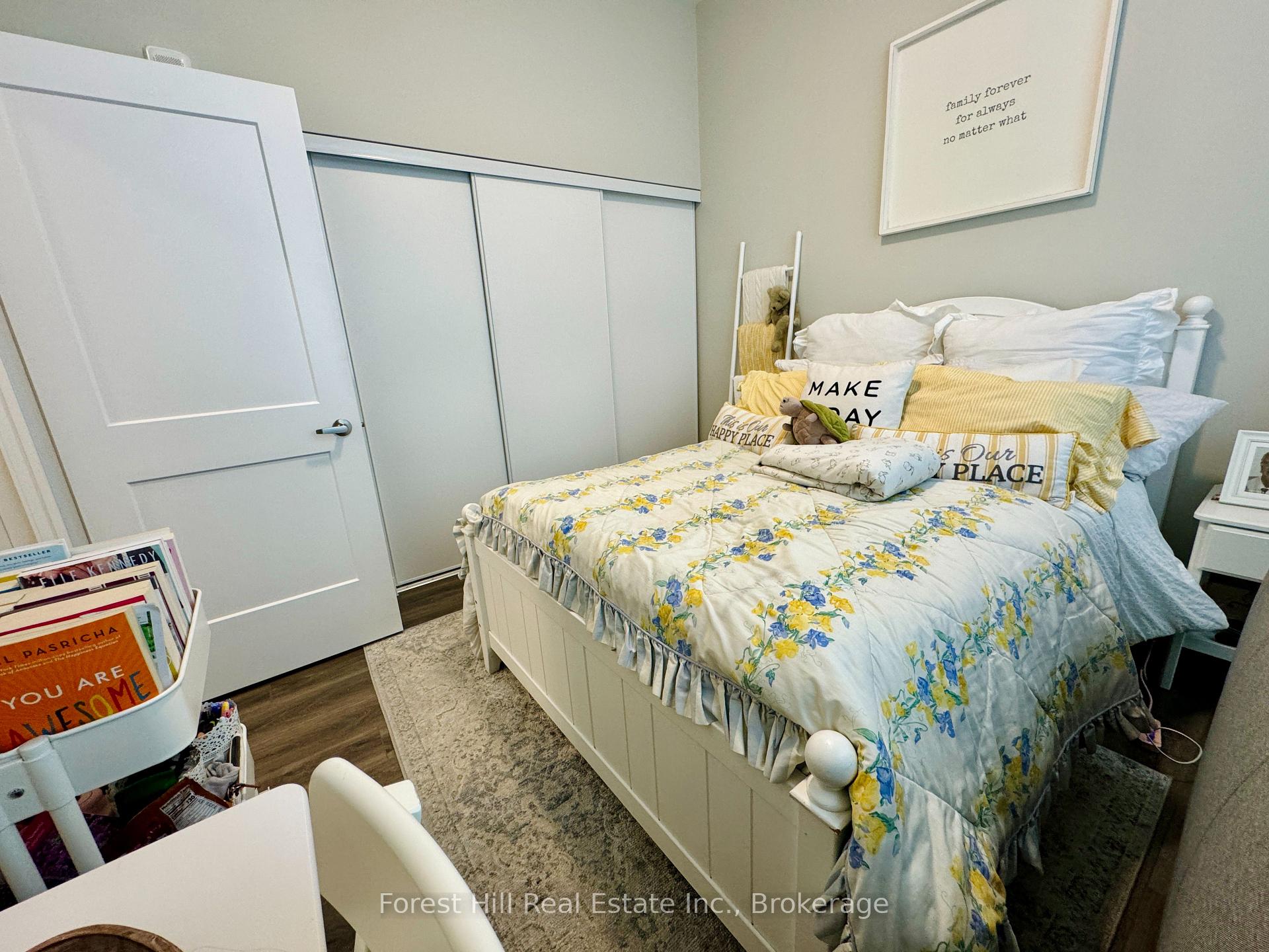 Photo 7 of Unit 402, 15 Queen Street S, Hamilton, Central — HOMEH
