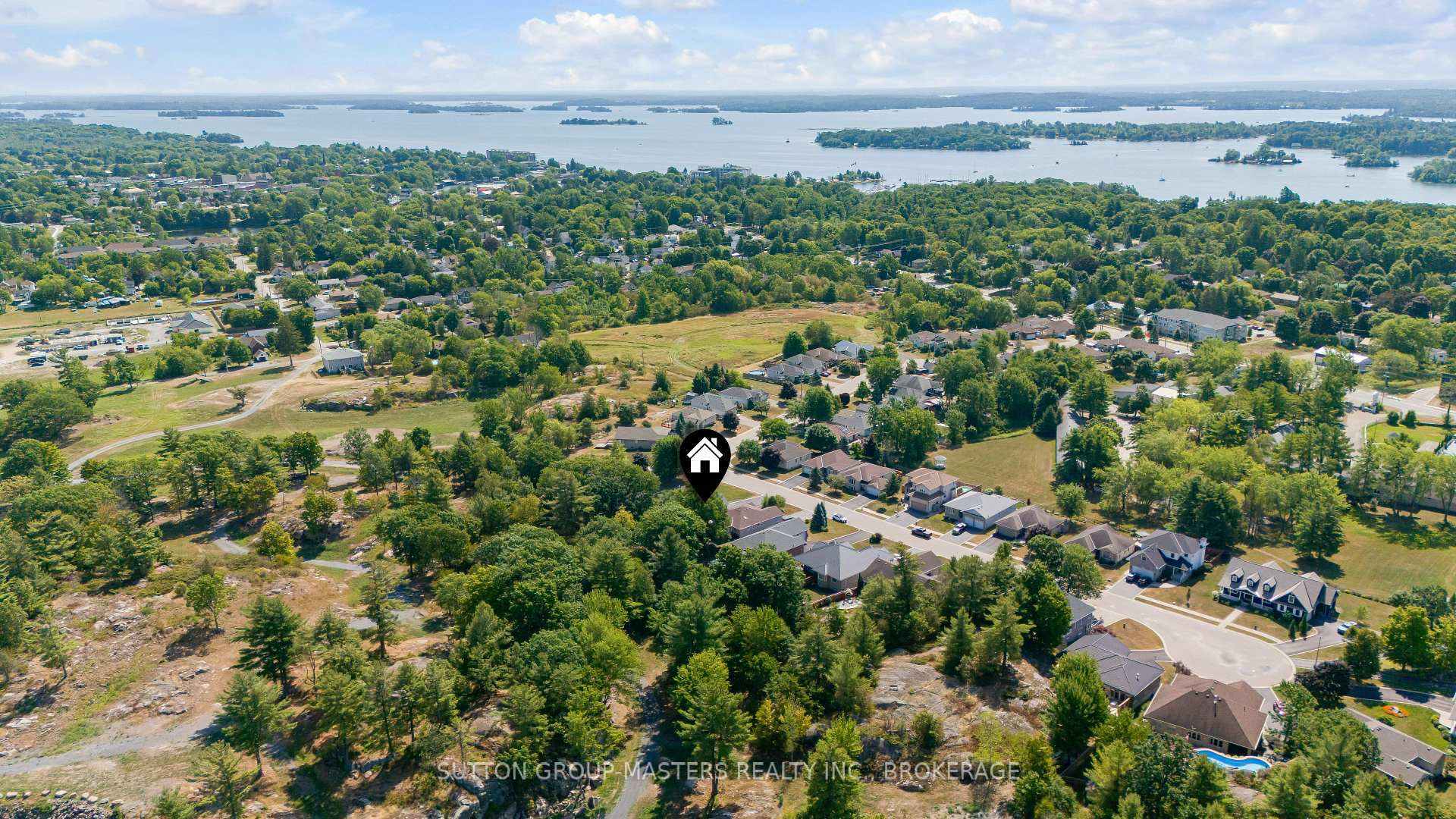 Photo 44 of 185 Garfield Street, Gananoque — HOMEH