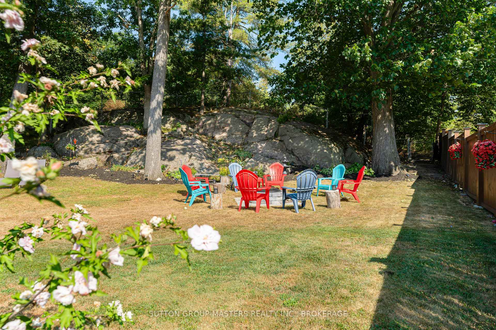Photo 43 of 185 Garfield Street, Gananoque — HOMEH