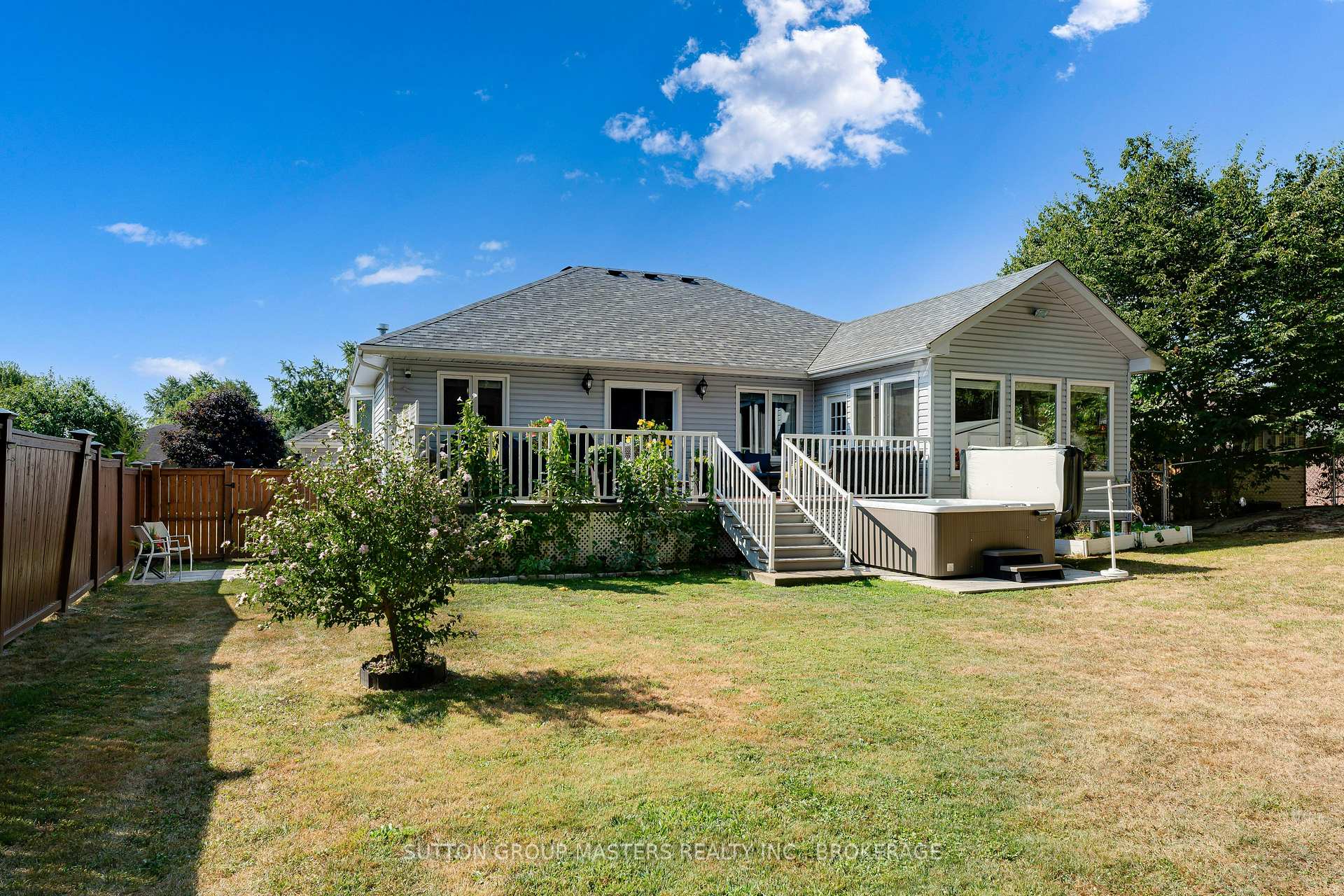 Photo 49 of 185 Garfield Street, Gananoque — HOMEH