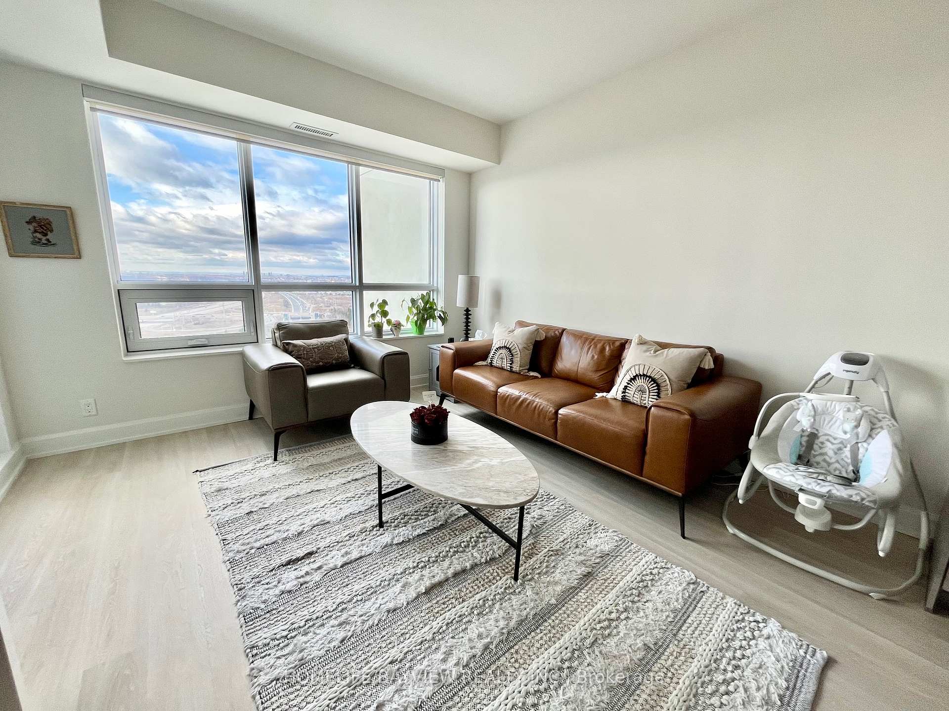 Photo 4 of Unit 2710, 12 Gandhi Lane, Markham, Commerce Valley — HOMEH