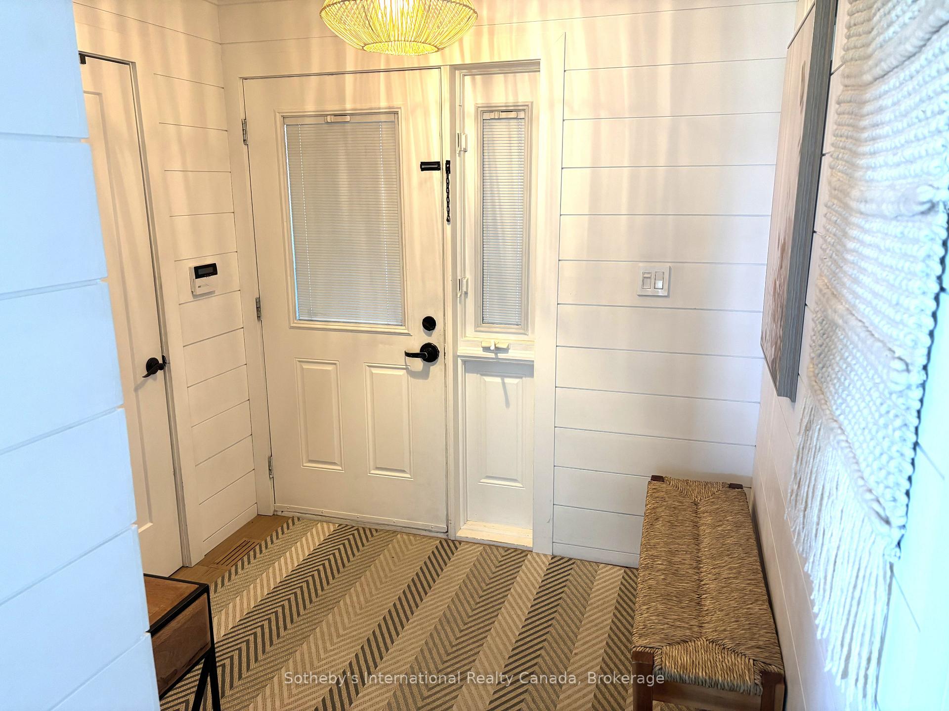 Photo 3 of 534 Mariners Way, Collingwood — HOMEH