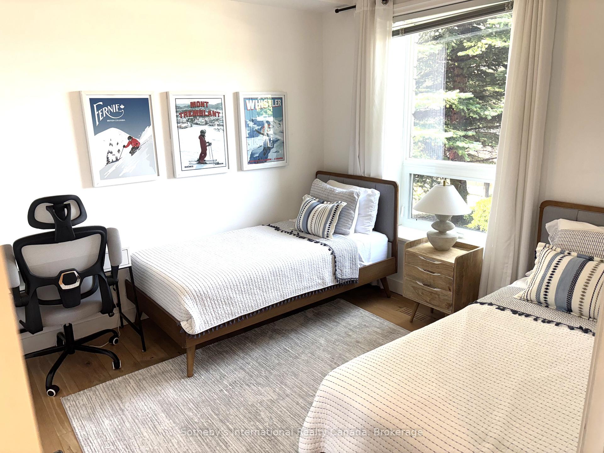 Photo 4 of 534 Mariners Way, Collingwood — HOMEH