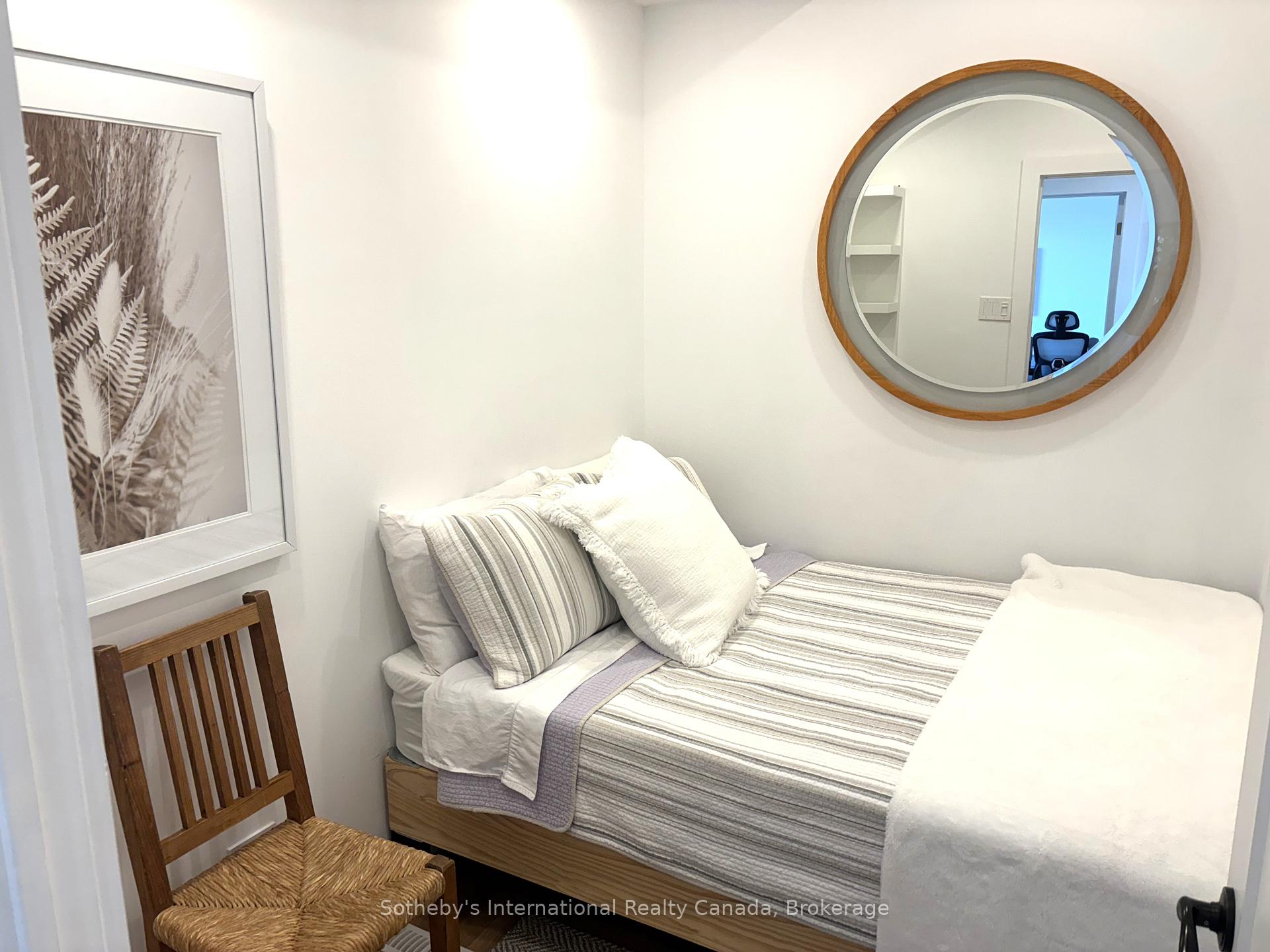 Photo 6 of 534 Mariners Way, Collingwood — HOMEH