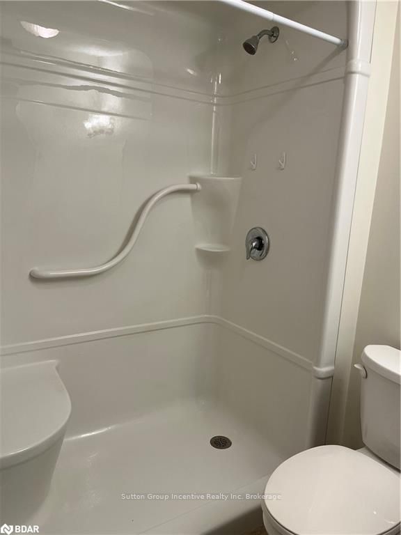 Photo 23 of Unit 101, 496 Yonge Street, Barrie, Painswick North — HOMEH