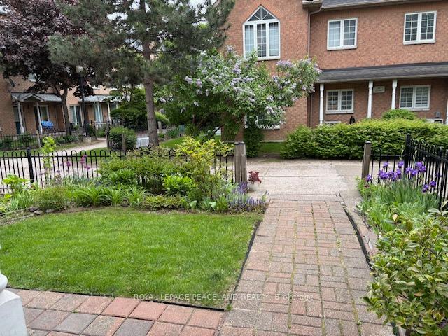 Photo 1 of Unit 2, 23 St. Moritz Way, Markham, Unionville — HOMEH