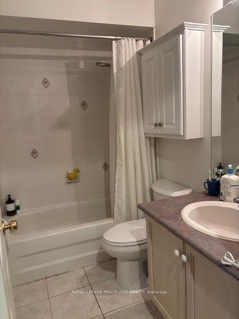 Photo 9 of Unit 2, 23 St. Moritz Way, Markham, Unionville — HOMEH