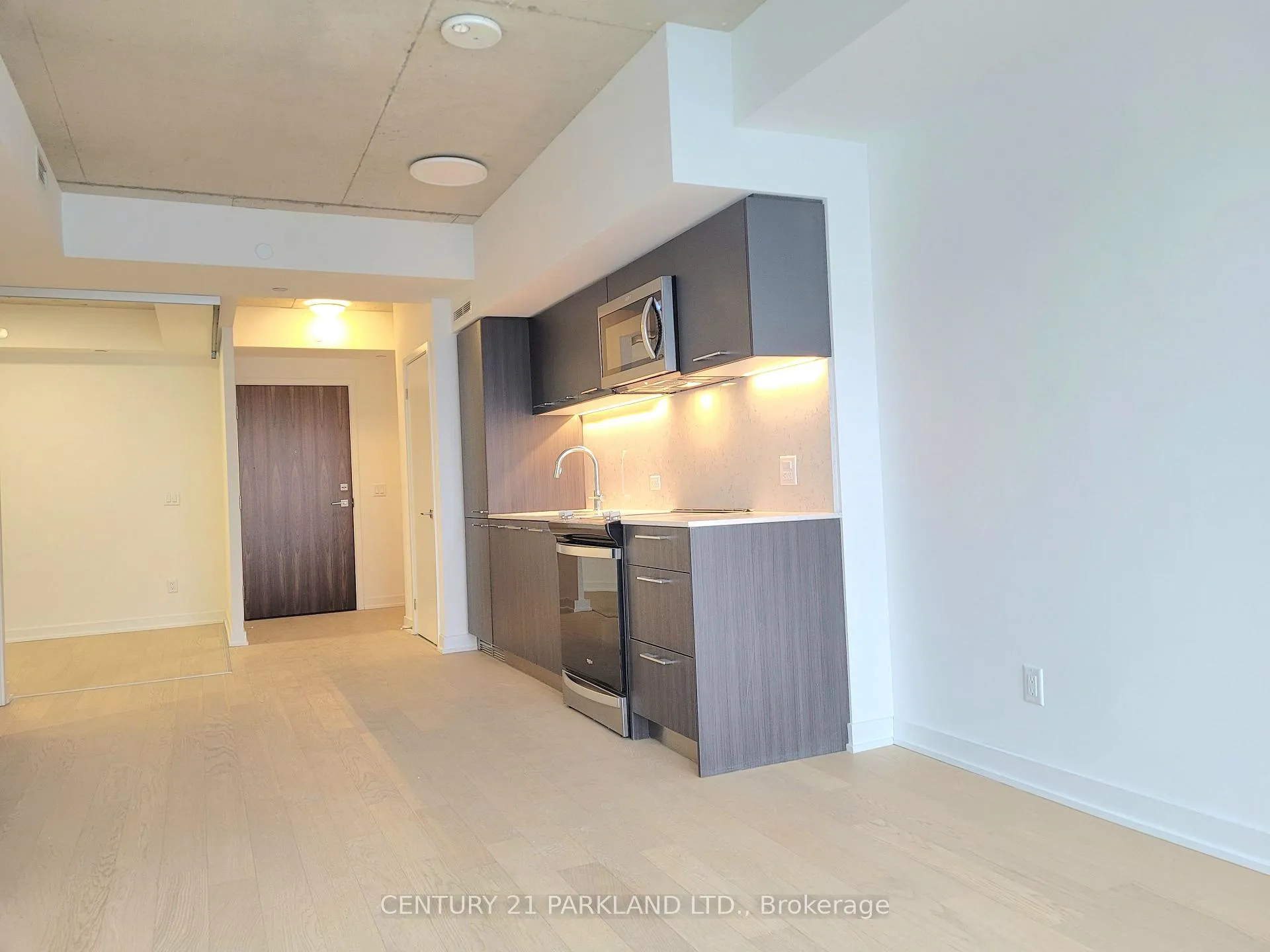 Photo 6 of Unit 1311, 45 Baseball Place, Toronto, South Riverdale — HOMEH