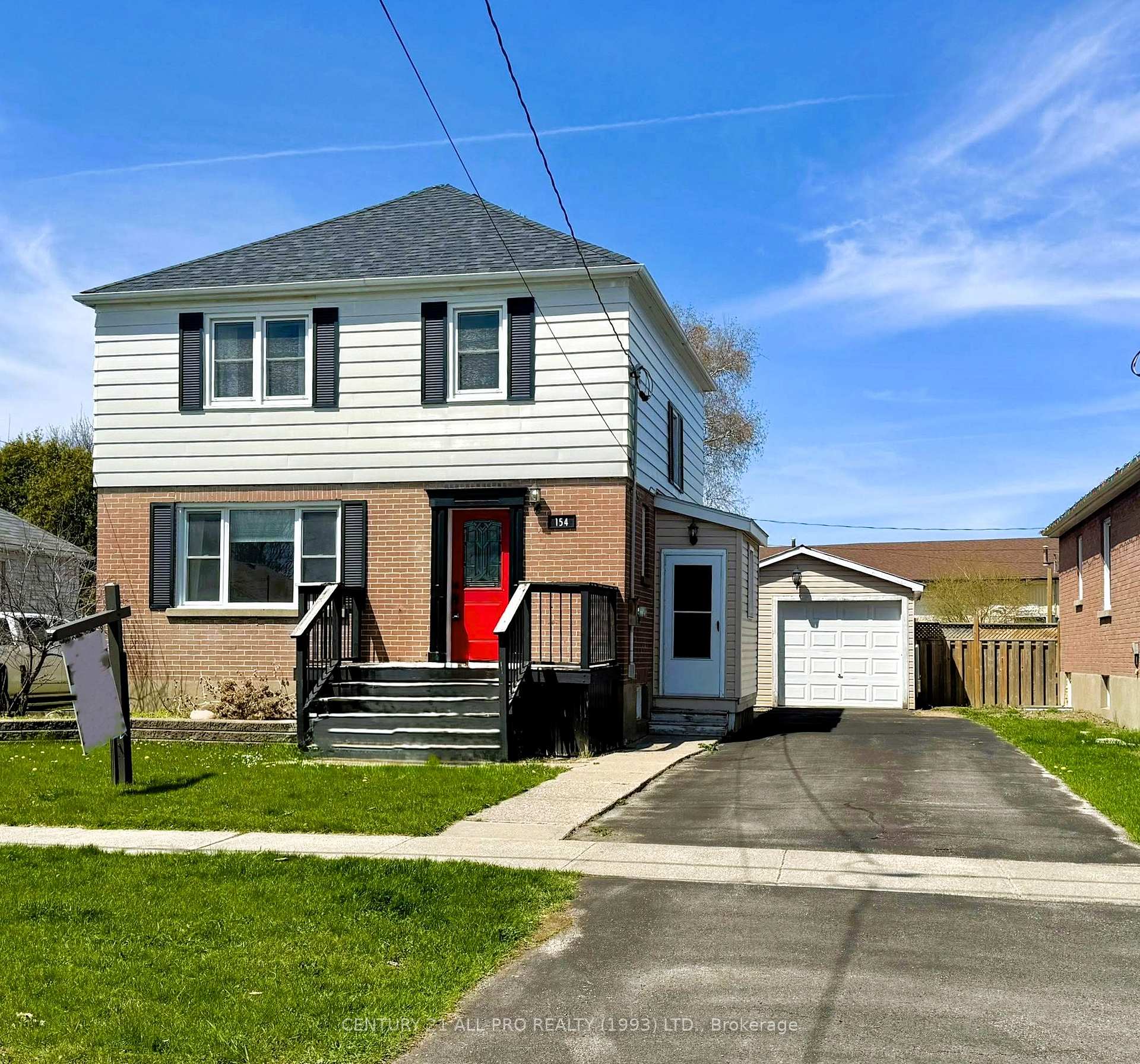 Front of 154 Munroe Street