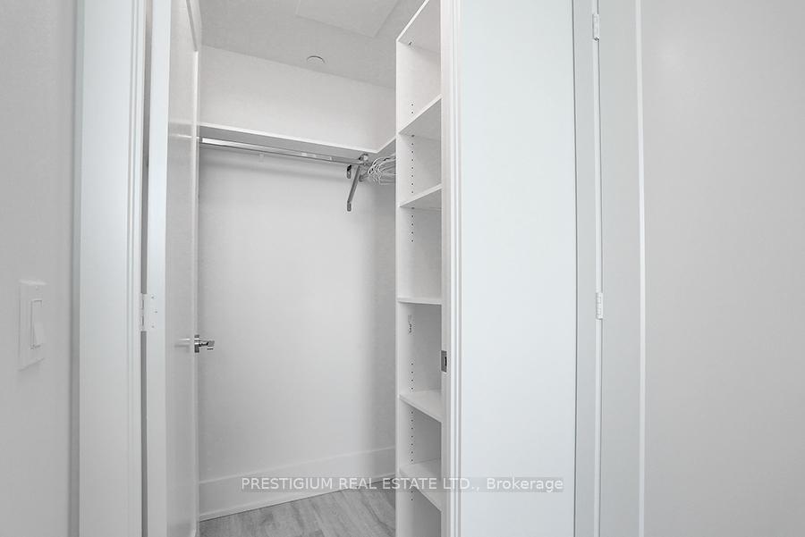 Photo 10 of Unit Ph06, 1 Edgewater Drive, Toronto, Waterfront Communities — HOMEH