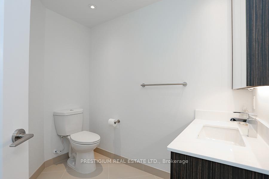 Photo 11 of Unit Ph06, 1 Edgewater Drive, Toronto, Waterfront Communities — HOMEH