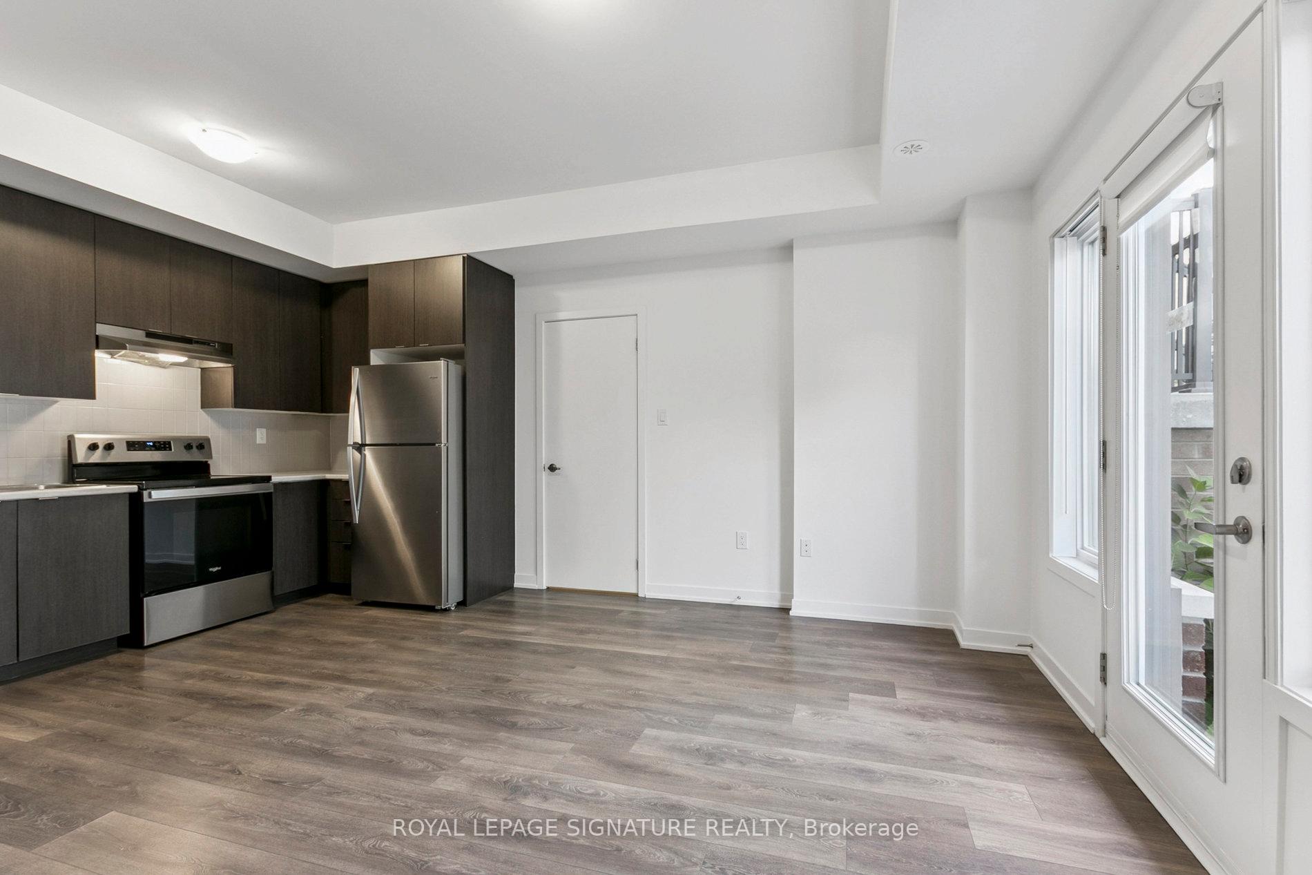 Photo 6 of Unit 302, 1525 Kingston Road, Pickering, Town Centre — HOMEH