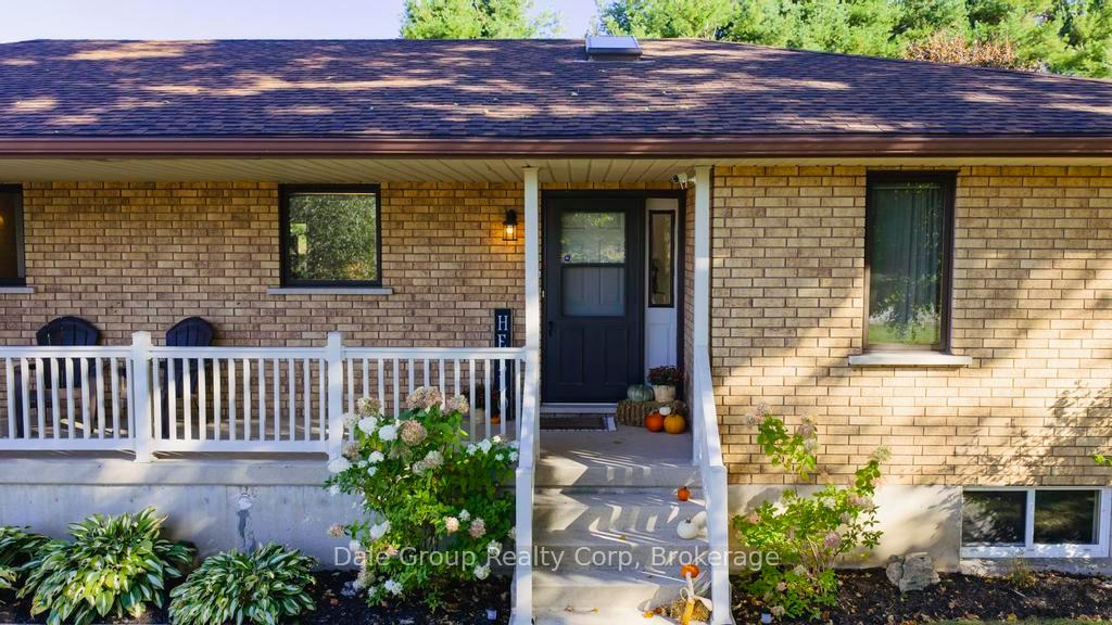 Photo 5 of 35272 Cut Line Road, Central Huron, Goderich — HOMEH