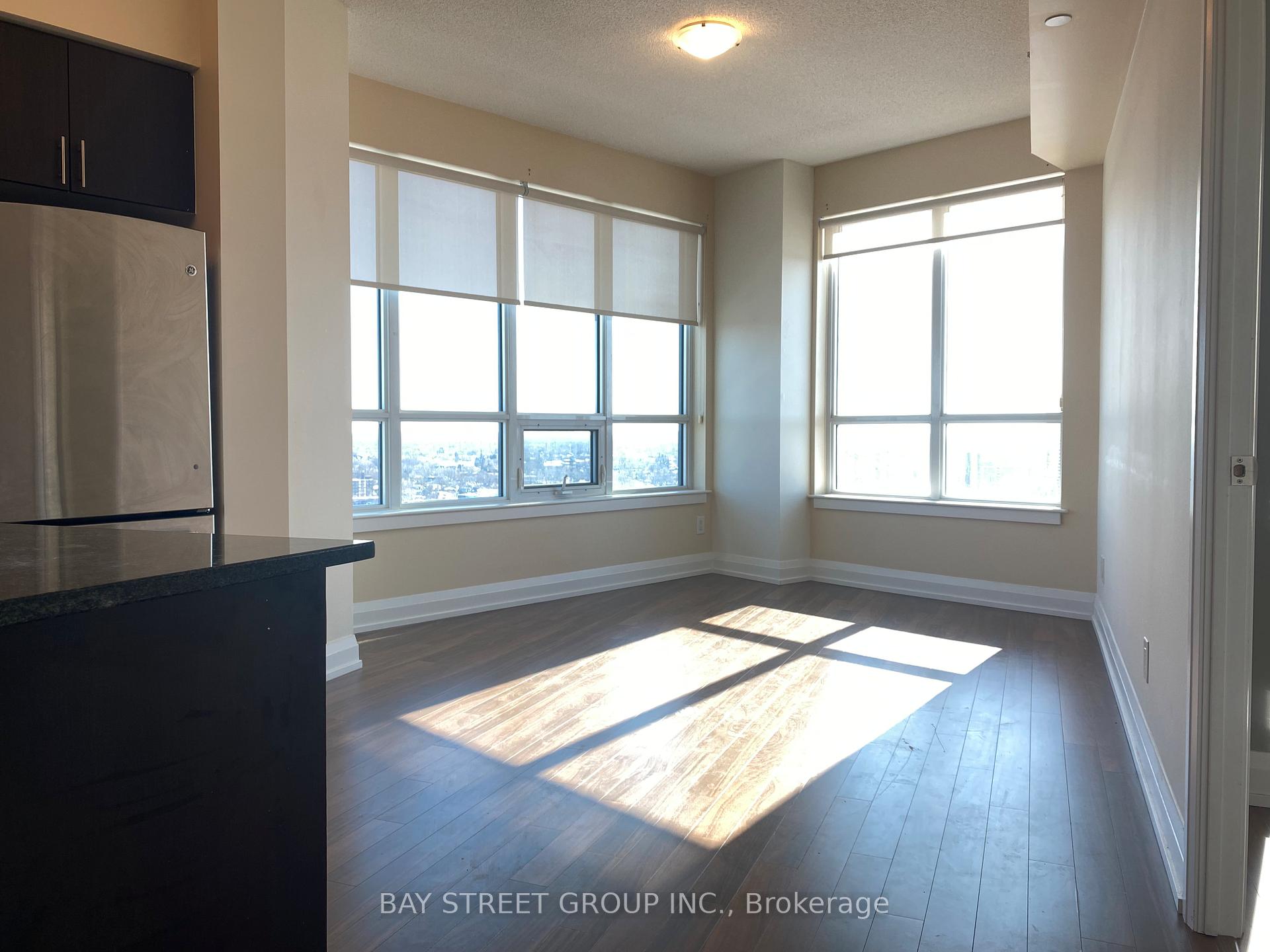 Photo 4 of Unit 2026, 7161 Yonge Street, Markham, Grandview — HOMEH