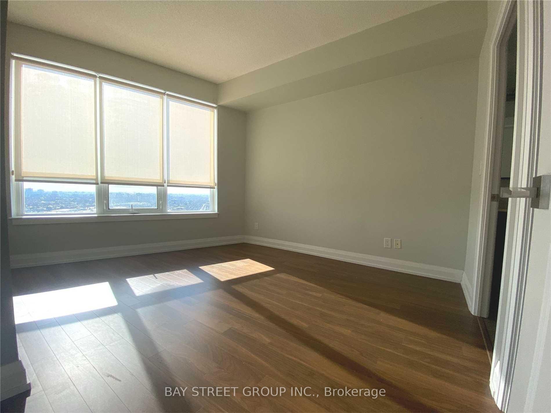 Photo 8 of Unit 2026, 7161 Yonge Street, Markham, Grandview — HOMEH