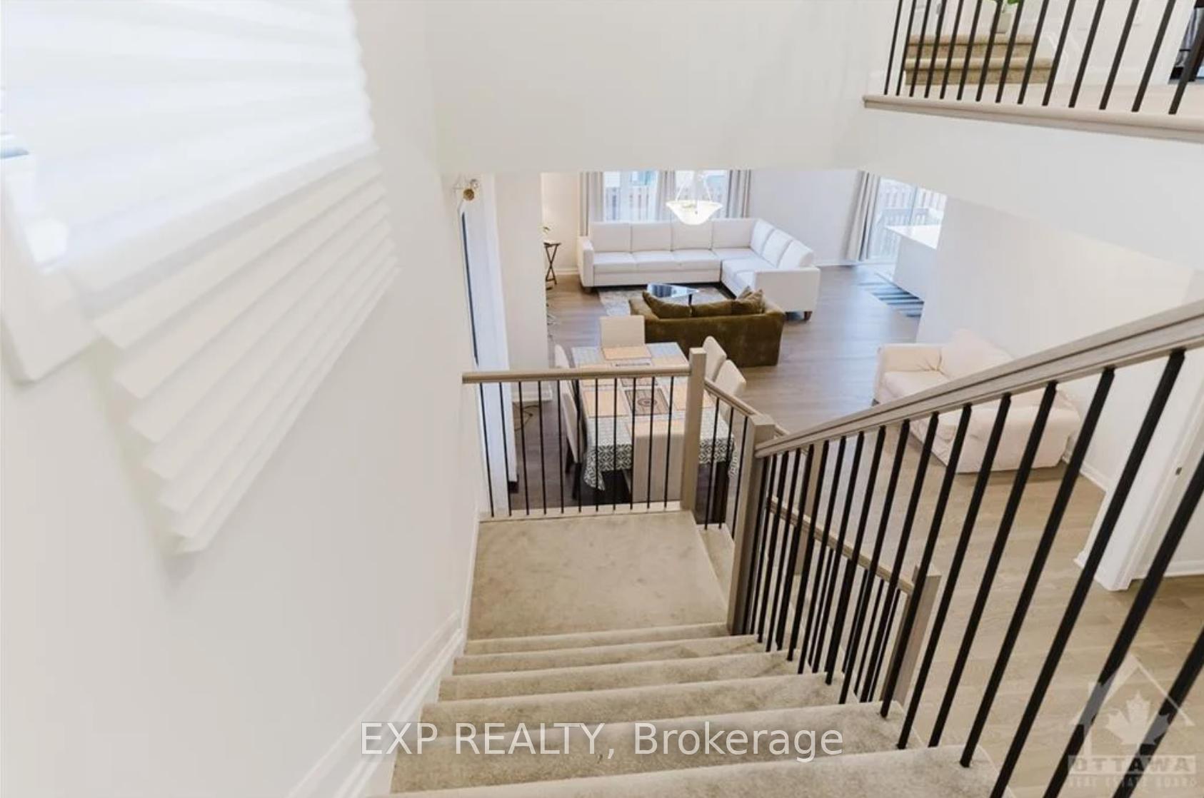 Photo 9 of 853 Cappamore Drive, Ottawa, Barrhaven - Half Moon Bay — HOMEH