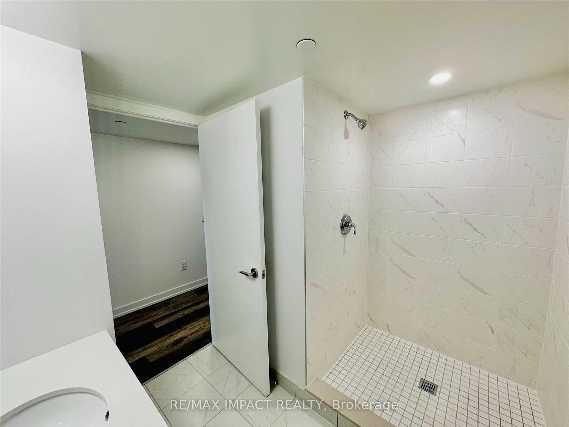 Photo 12 of Unit 804, 1480 Bayly Street, Pickering, Bay Ridges — HOMEH