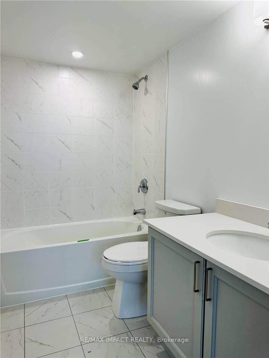 Photo 23 of Unit 804, 1480 Bayly Street, Pickering, Bay Ridges — HOMEH