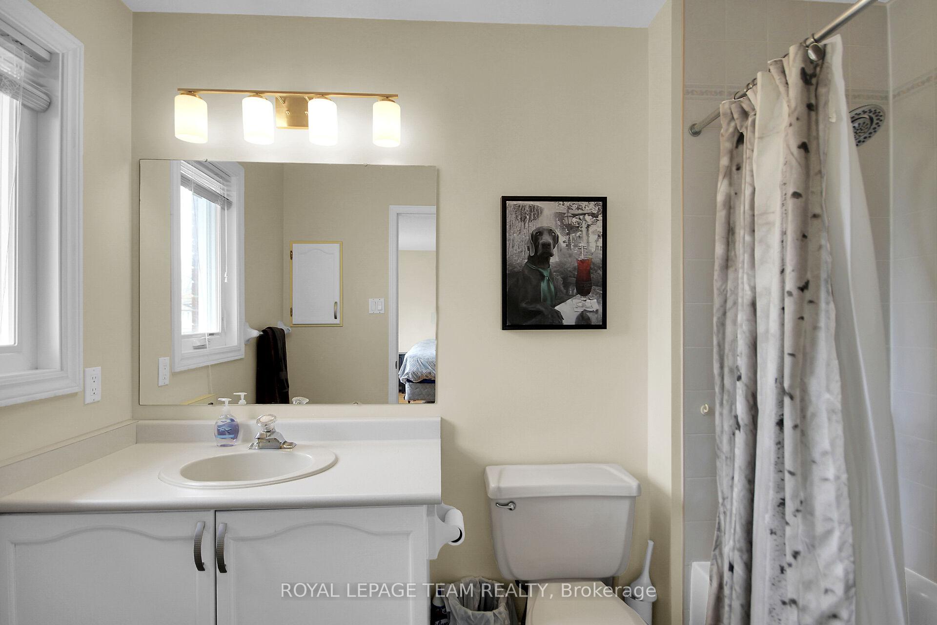 Photo 28 of 102 Longshire Circle, Ottawa, Barrhaven - Longfields — HOMEH