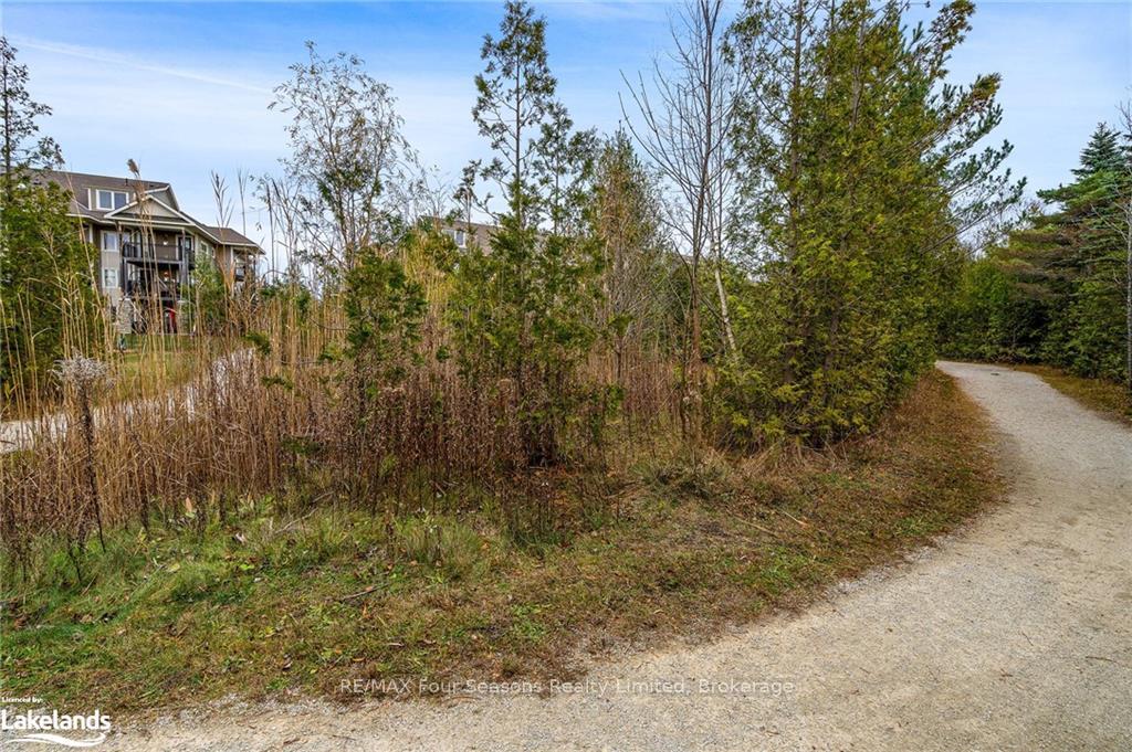 Photo 31 of Unit 201, 10 Brandy Lane Drive, Collingwood — HOMEH