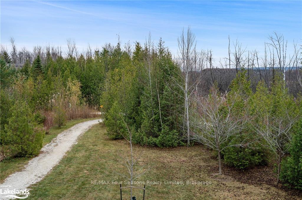 Photo 32 of Unit 201, 10 Brandy Lane Drive, Collingwood — HOMEH