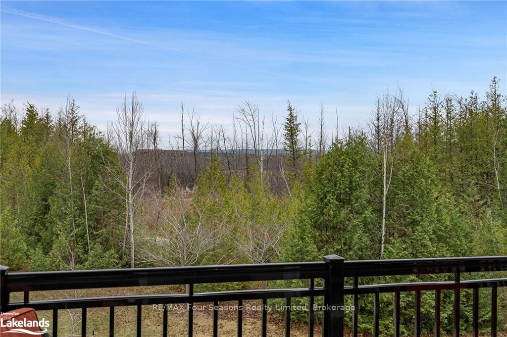 Photo 33 of Unit 201, 10 Brandy Lane Drive, Collingwood — HOMEH