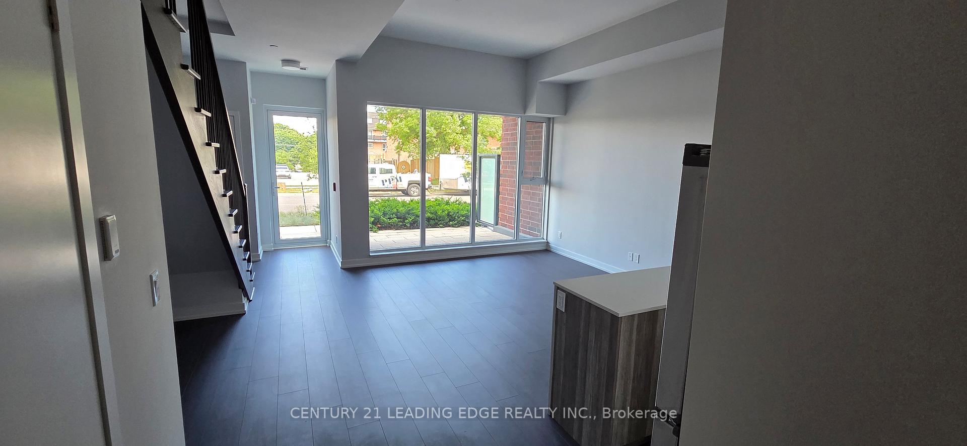 Photo 2 of Unit 103, 201 Brock Street S, Whitby, Downtown Whitby — HOMEH