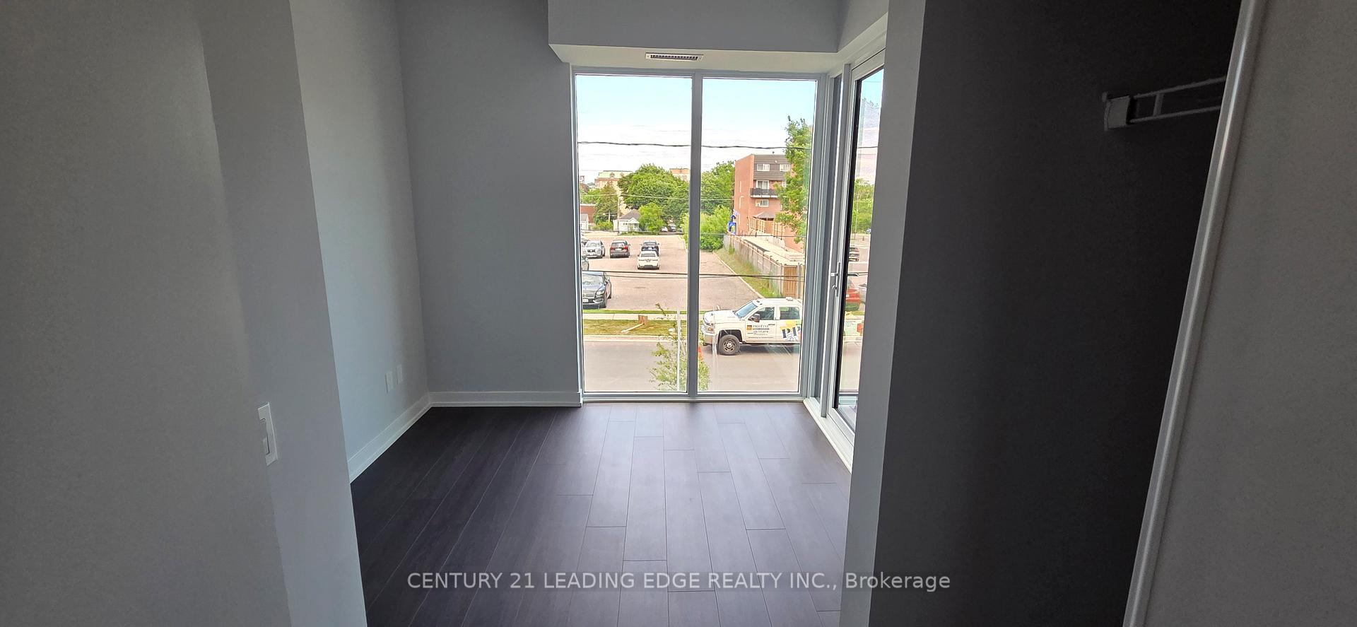 Photo 8 of Unit 103, 201 Brock Street S, Whitby, Downtown Whitby — HOMEH