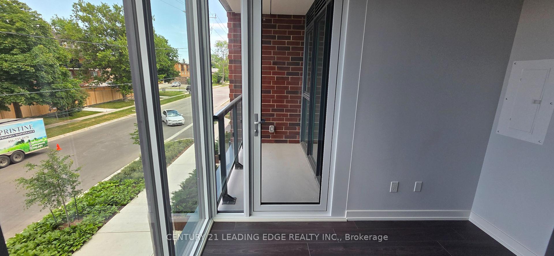 Photo 9 of Unit 103, 201 Brock Street S, Whitby, Downtown Whitby — HOMEH