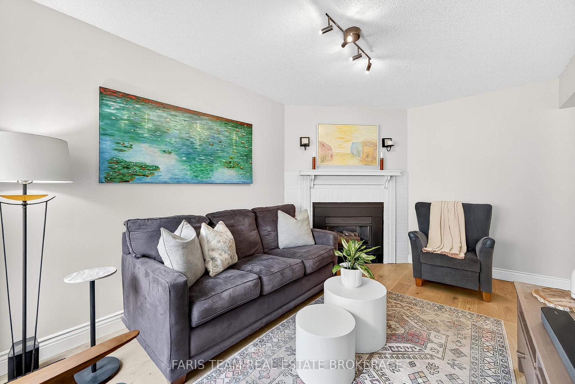 Photo 14 of 30 Ward Drive, Barrie, Painswick North — HOMEH