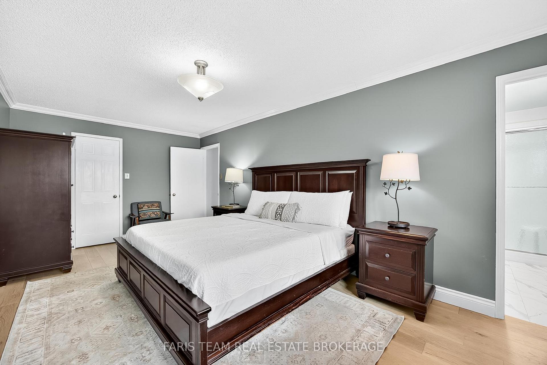 Photo 19 of 30 Ward Drive, Barrie, Painswick North — HOMEH