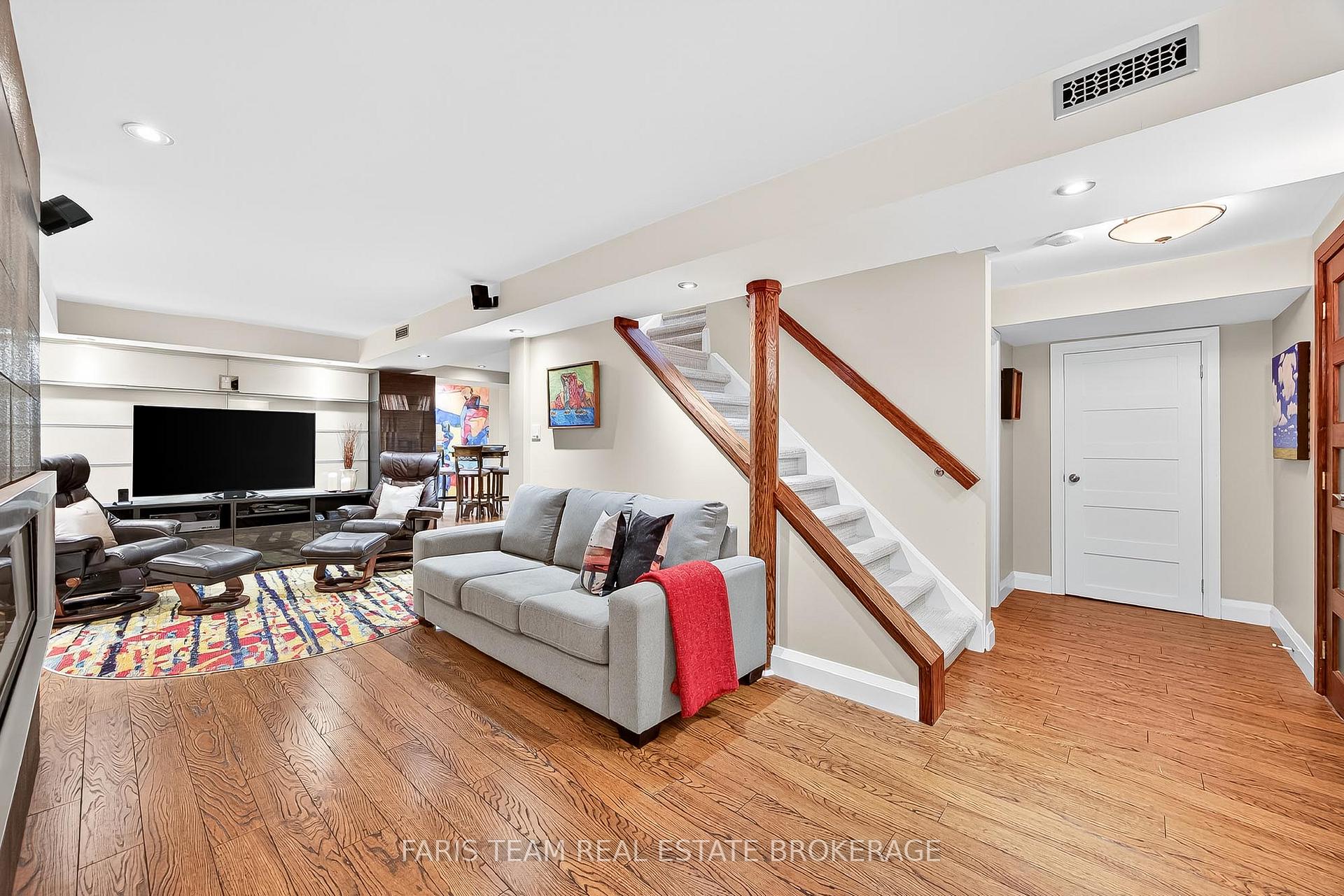 Photo 31 of 30 Ward Drive, Barrie, Painswick North — HOMEH