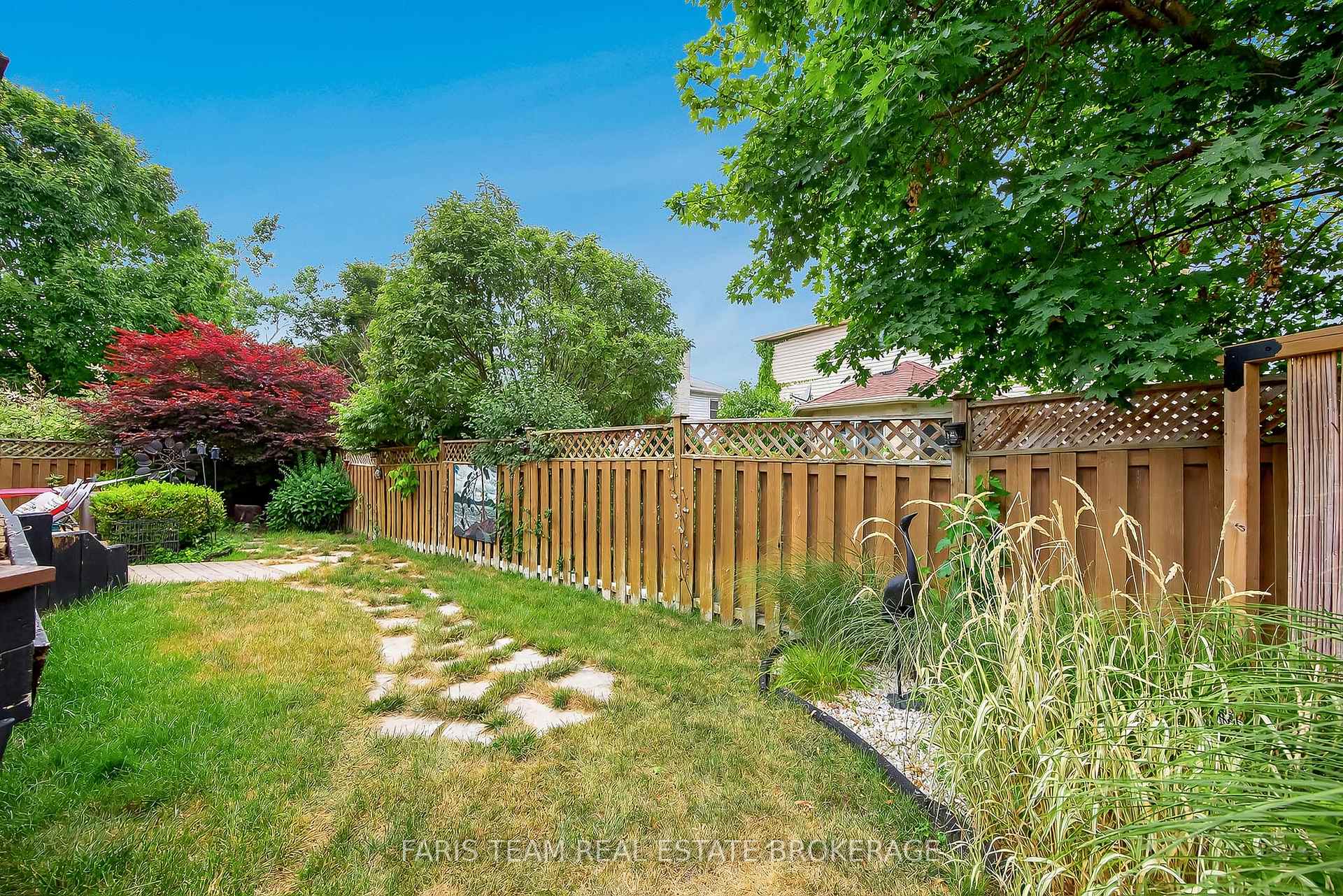 Photo 38 of 30 Ward Drive, Barrie, Painswick North — HOMEH