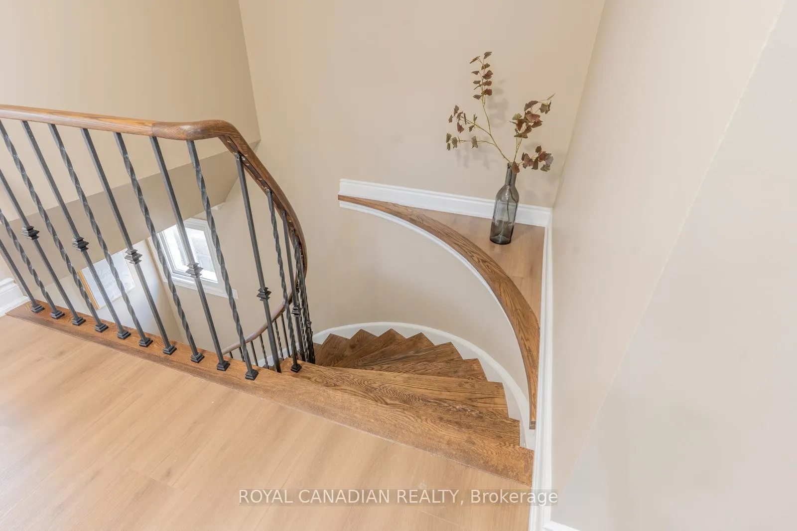 Photo 23 of 60 Cherrytree Drive W, Brampton, Fletcher's Creek South — HOMEH