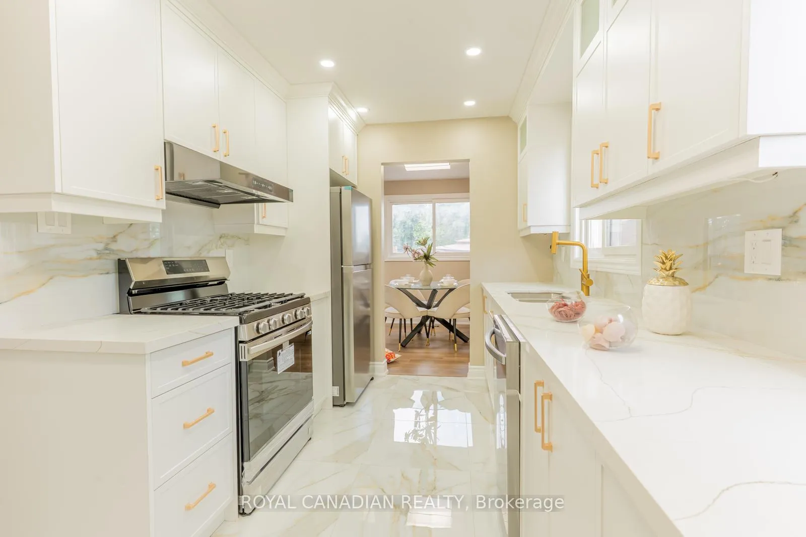 Photo 27 of 60 Cherrytree Drive W, Brampton, Fletcher's Creek South — HOMEH