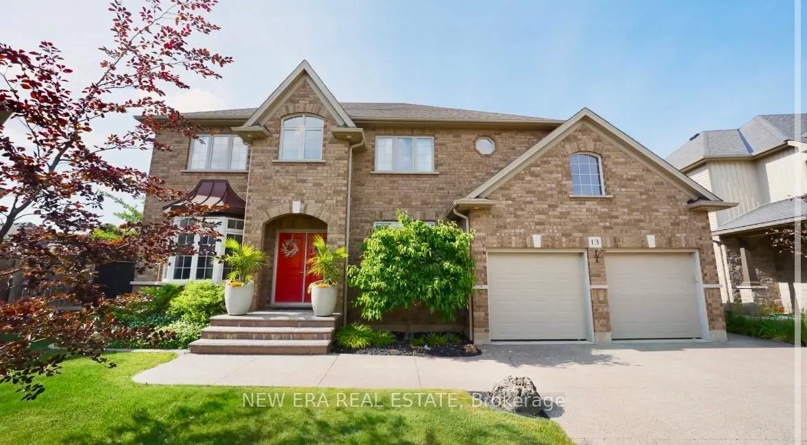 Photo 2 of 13 Alex Grant Place, St. Catharines, Secord Woods — HOMEH