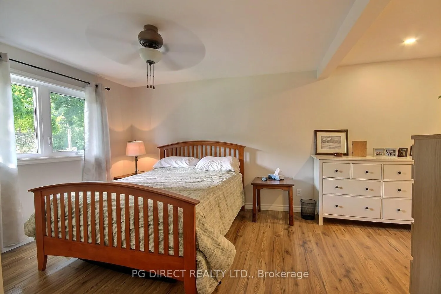 Photo 11 of 283 Drewery Street, Brighton, Rural Brighton — HOMEH