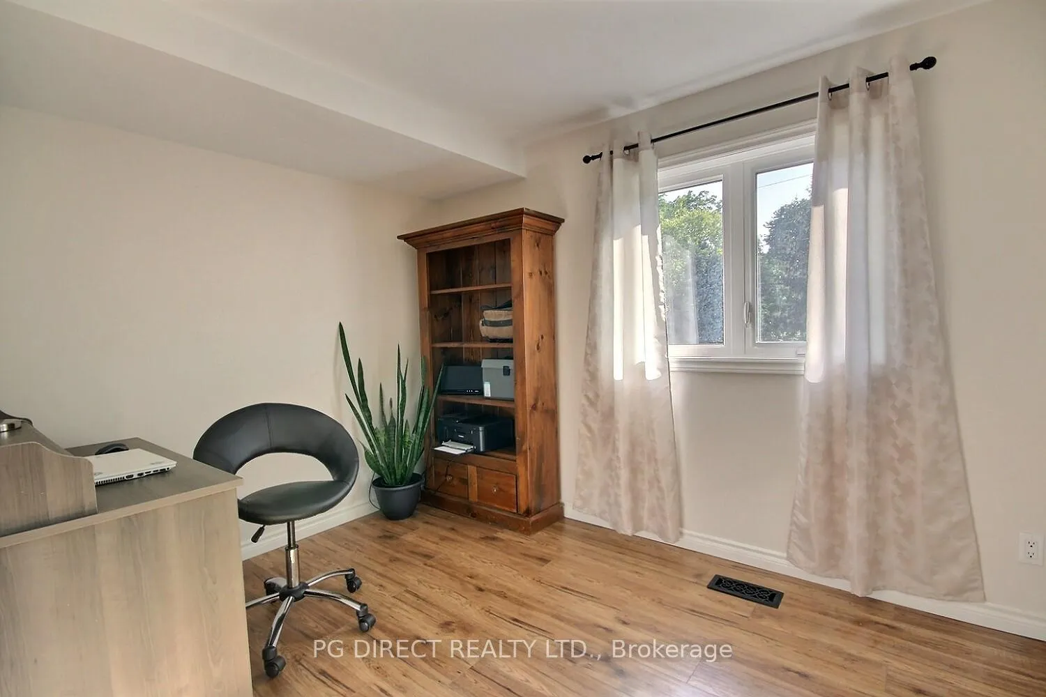 Photo 15 of 283 Drewery Street, Brighton, Rural Brighton — HOMEH