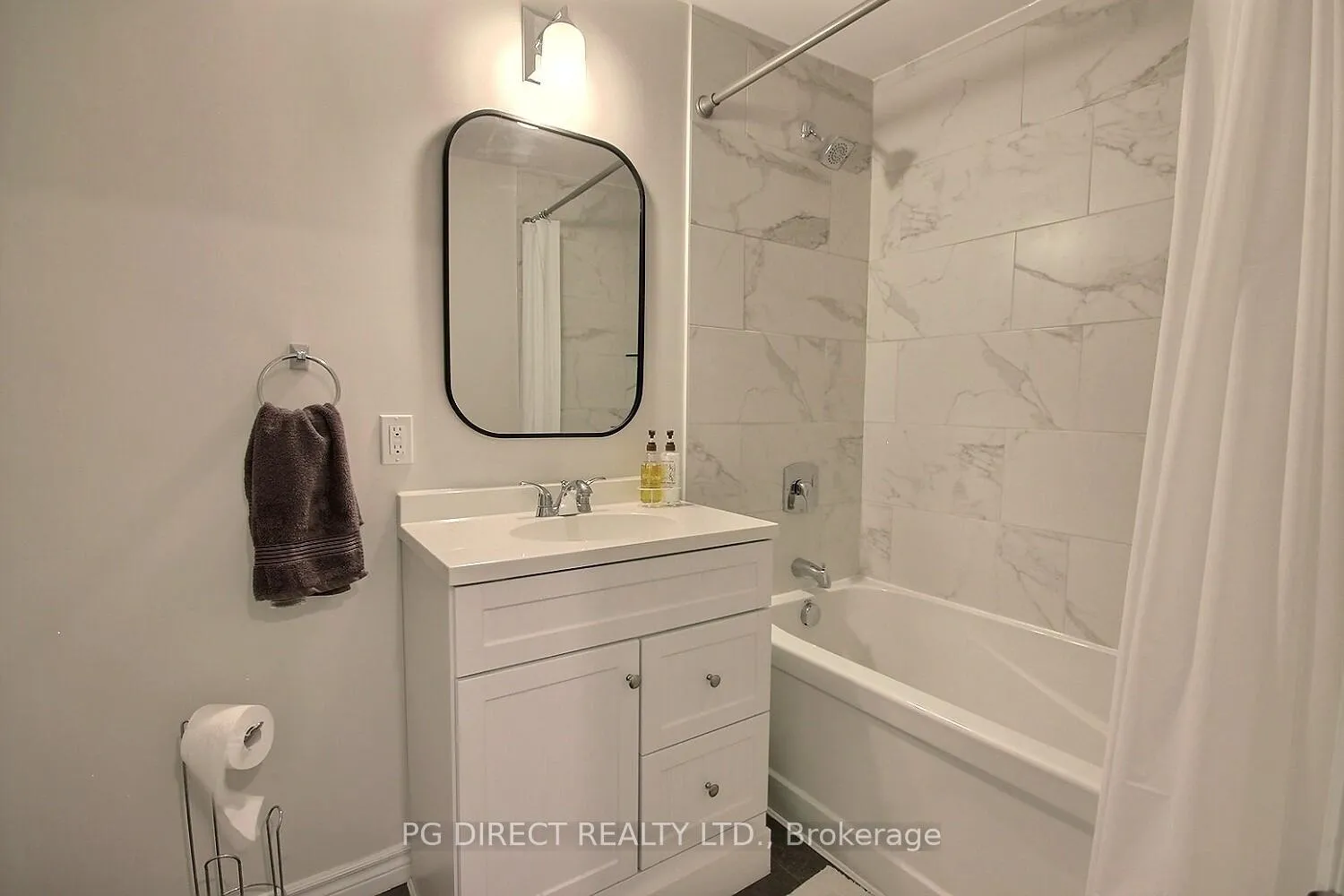 Photo 16 of 283 Drewery Street, Brighton, Rural Brighton — HOMEH