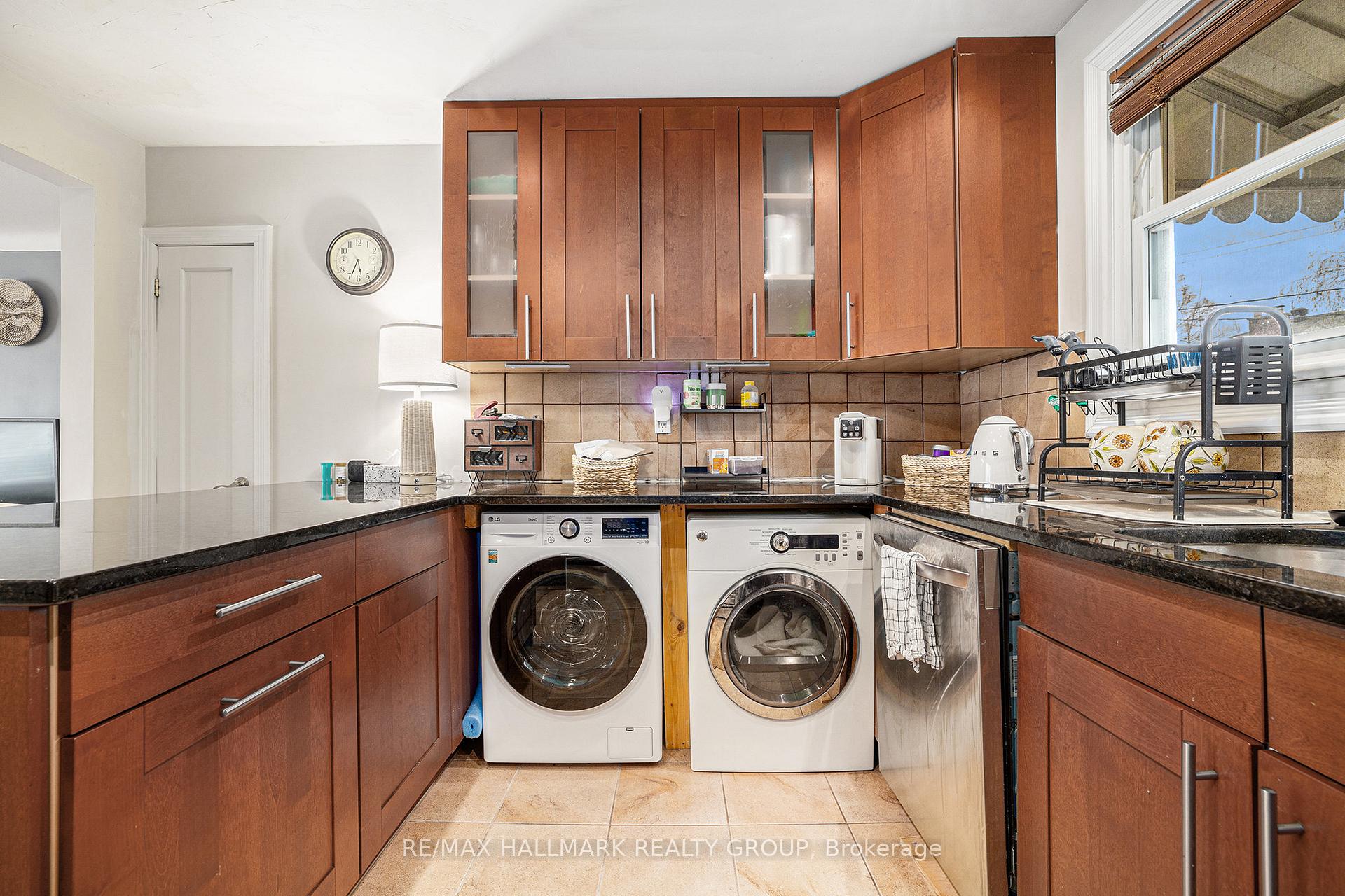 Photo 7 of 1852 Hutton Avenue, Ottawa, Elmvale Acres — HOMEH