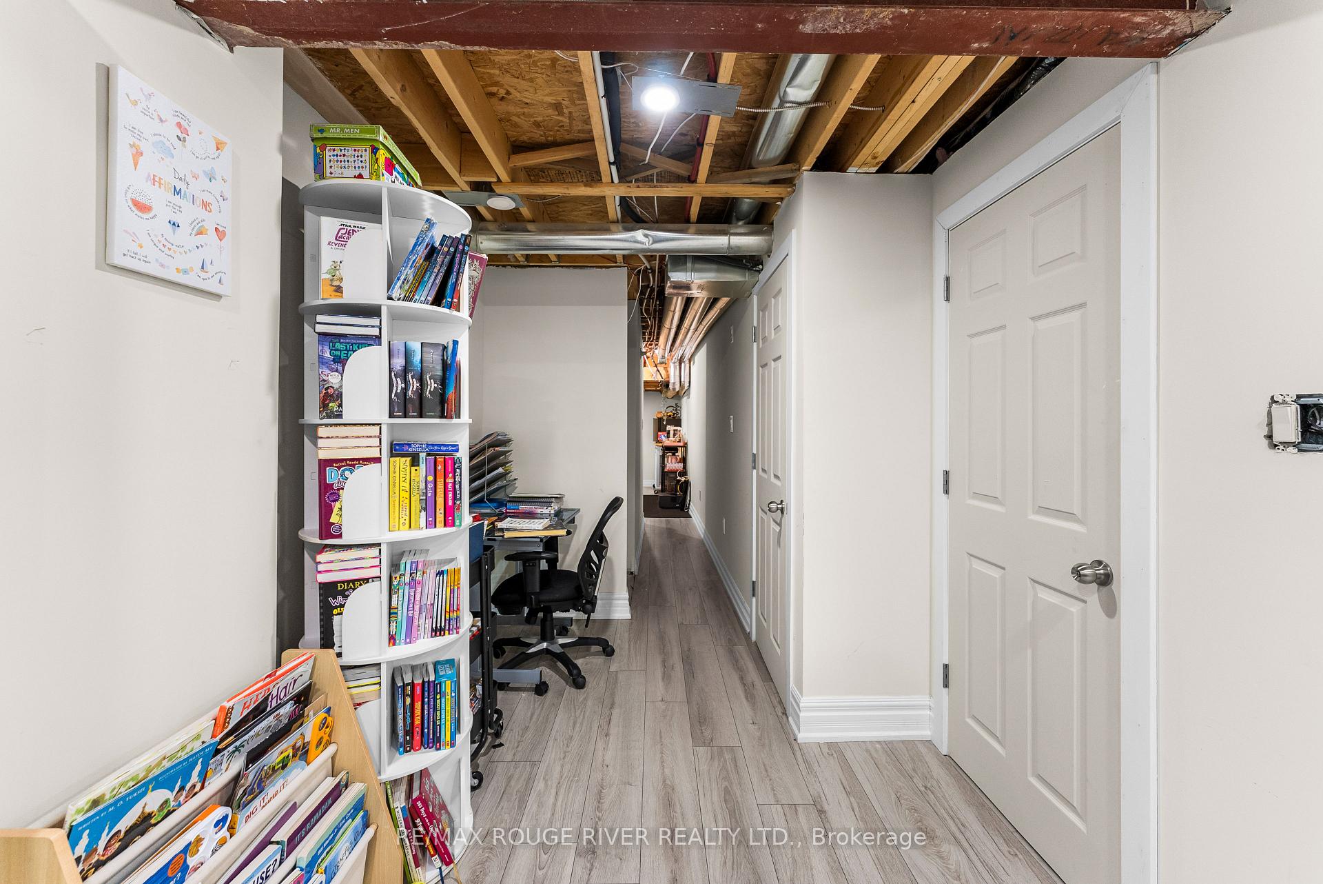 Photo 46 of 37 Dykstra Lane, Clarington, Bowmanville — HOMEH