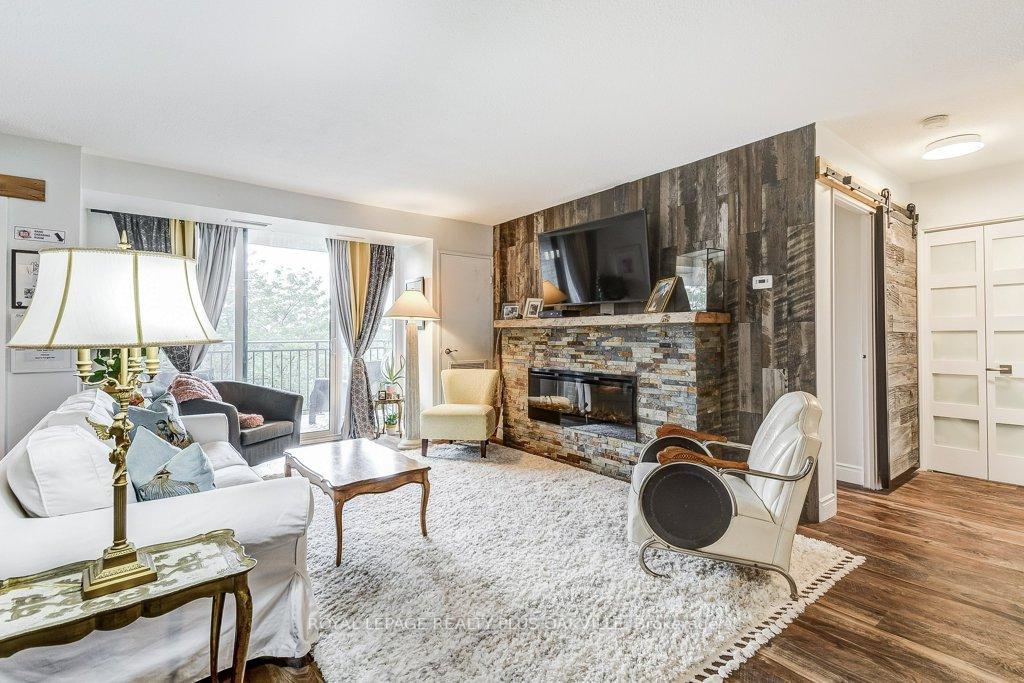 Photo 10 of Unit 515, 500 Green Road, Hamilton, Lakeshore — HOMEH