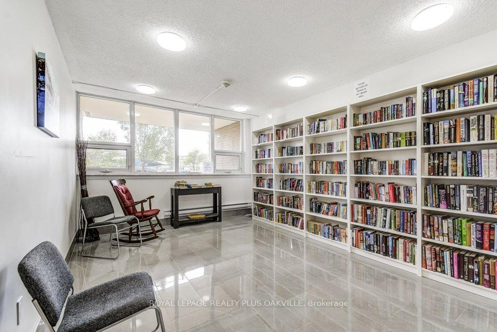 Photo 36 of Unit 515, 500 Green Road, Hamilton, Lakeshore — HOMEH