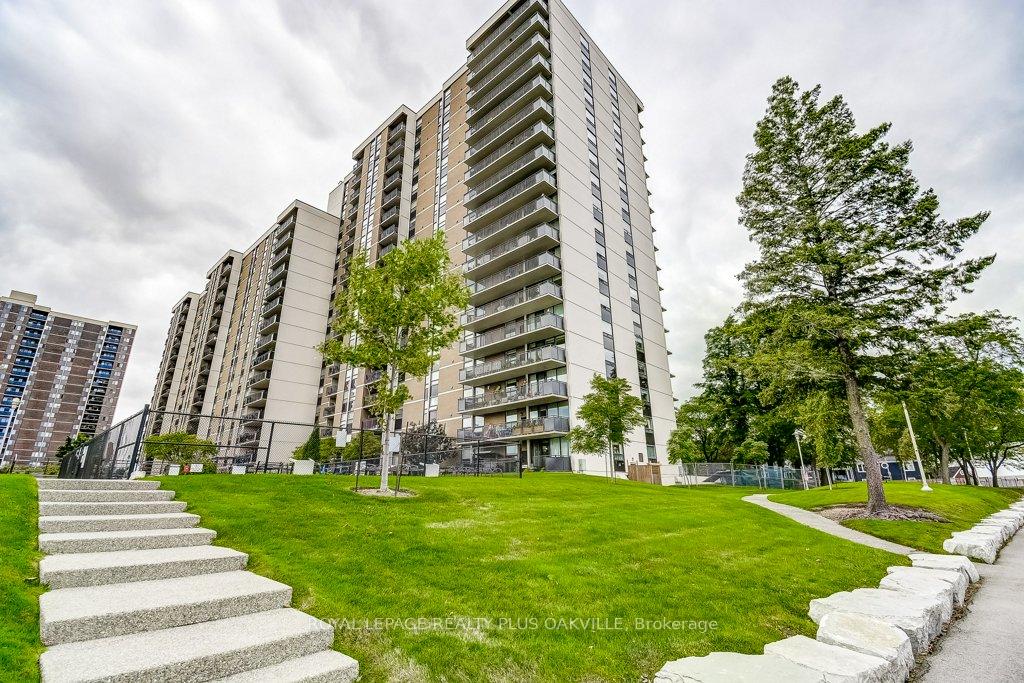 Photo 46 of Unit 515, 500 Green Road, Hamilton, Lakeshore — HOMEH