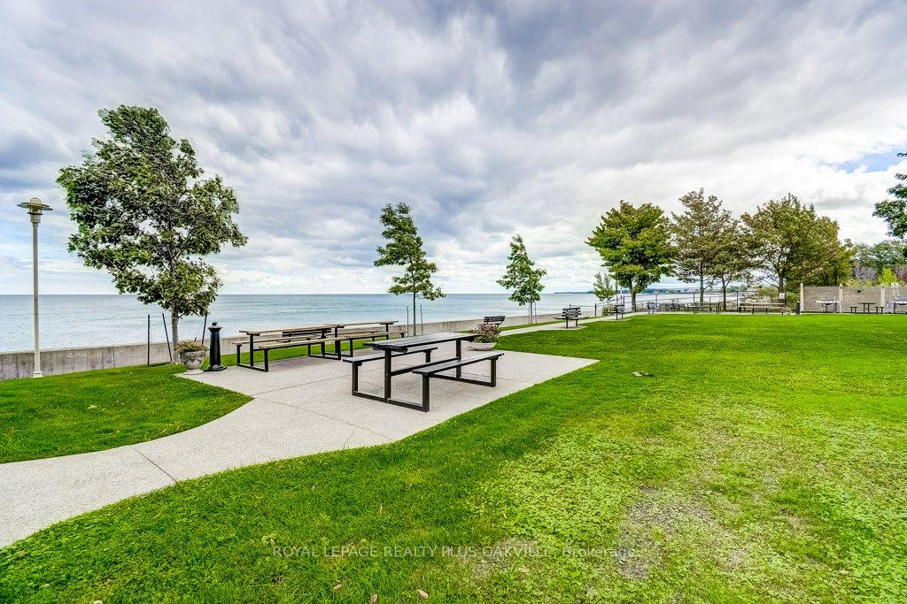 Photo 48 of Unit 515, 500 Green Road, Hamilton, Lakeshore — HOMEH