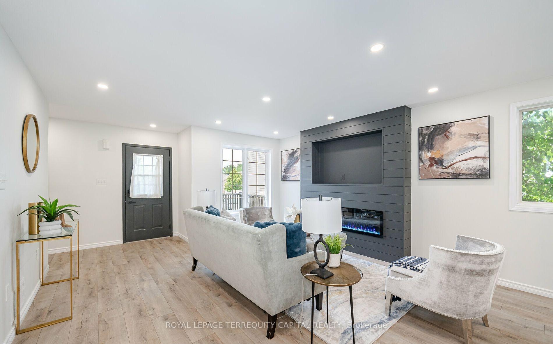 Photo 2 of Unit Upper, 38 Irene Drive, Barrie, Painswick South — HOMEH