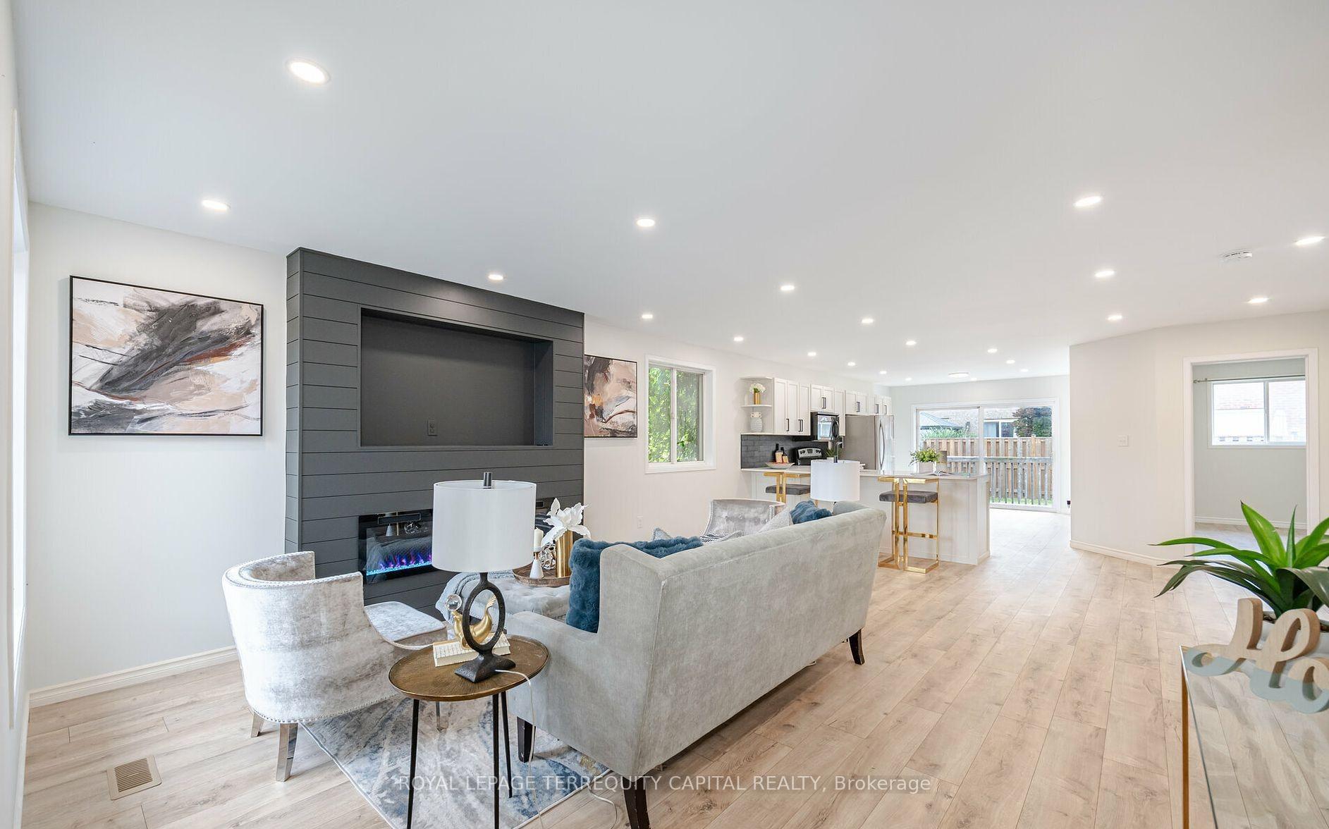 Photo 7 of Unit Upper, 38 Irene Drive, Barrie, Painswick South — HOMEH