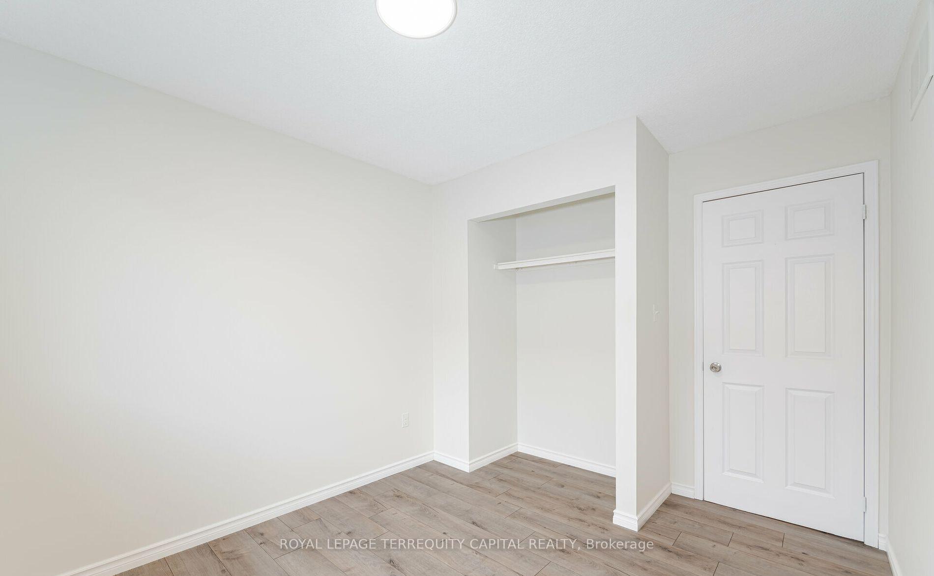 Photo 13 of Unit Upper, 38 Irene Drive, Barrie, Painswick South — HOMEH