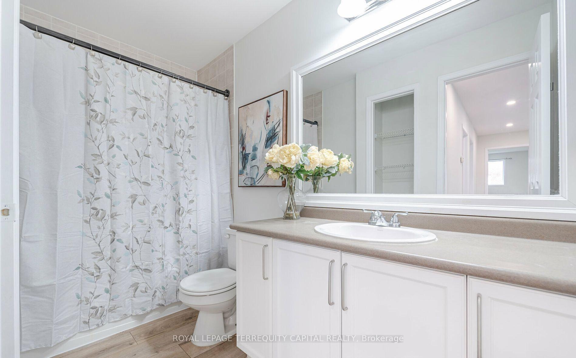 Photo 14 of Unit Upper, 38 Irene Drive, Barrie, Painswick South — HOMEH