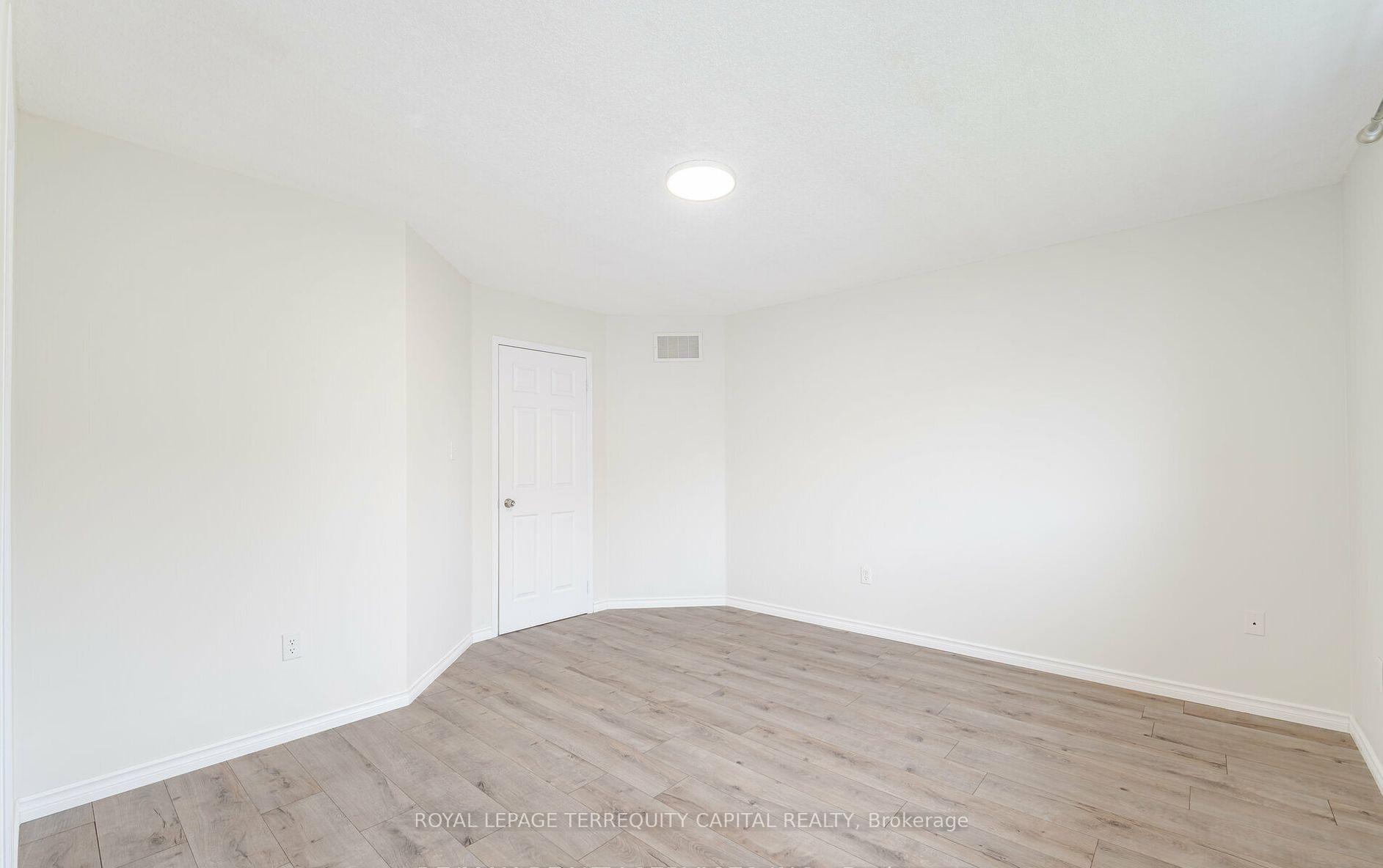 Photo 19 of Unit Upper, 38 Irene Drive, Barrie, Painswick South — HOMEH